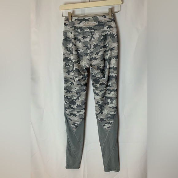 Star Wars leggings camouflage size small - Picture 7 of 10